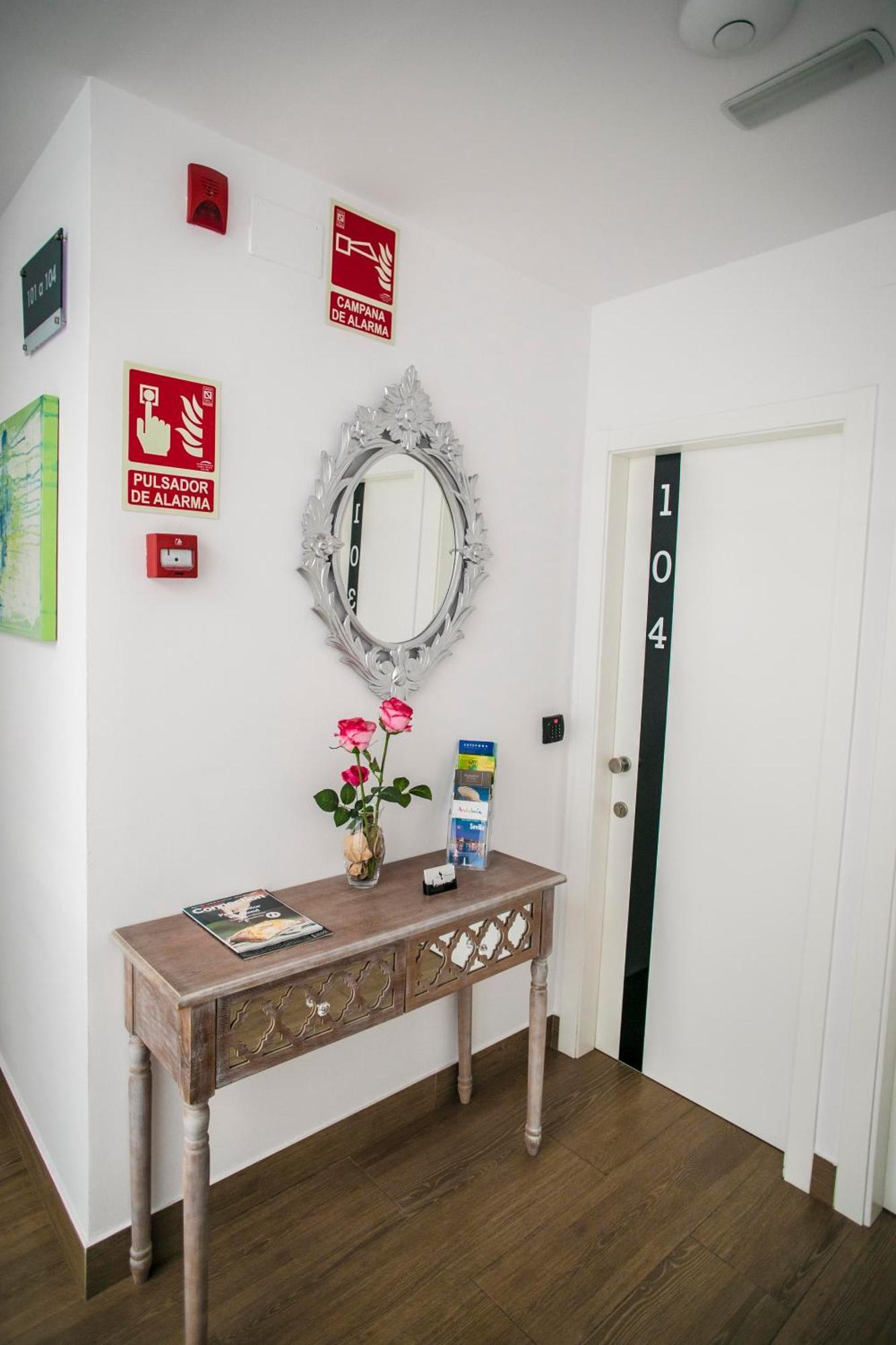 Hostal San Francisco Севиля Екстериор снимка