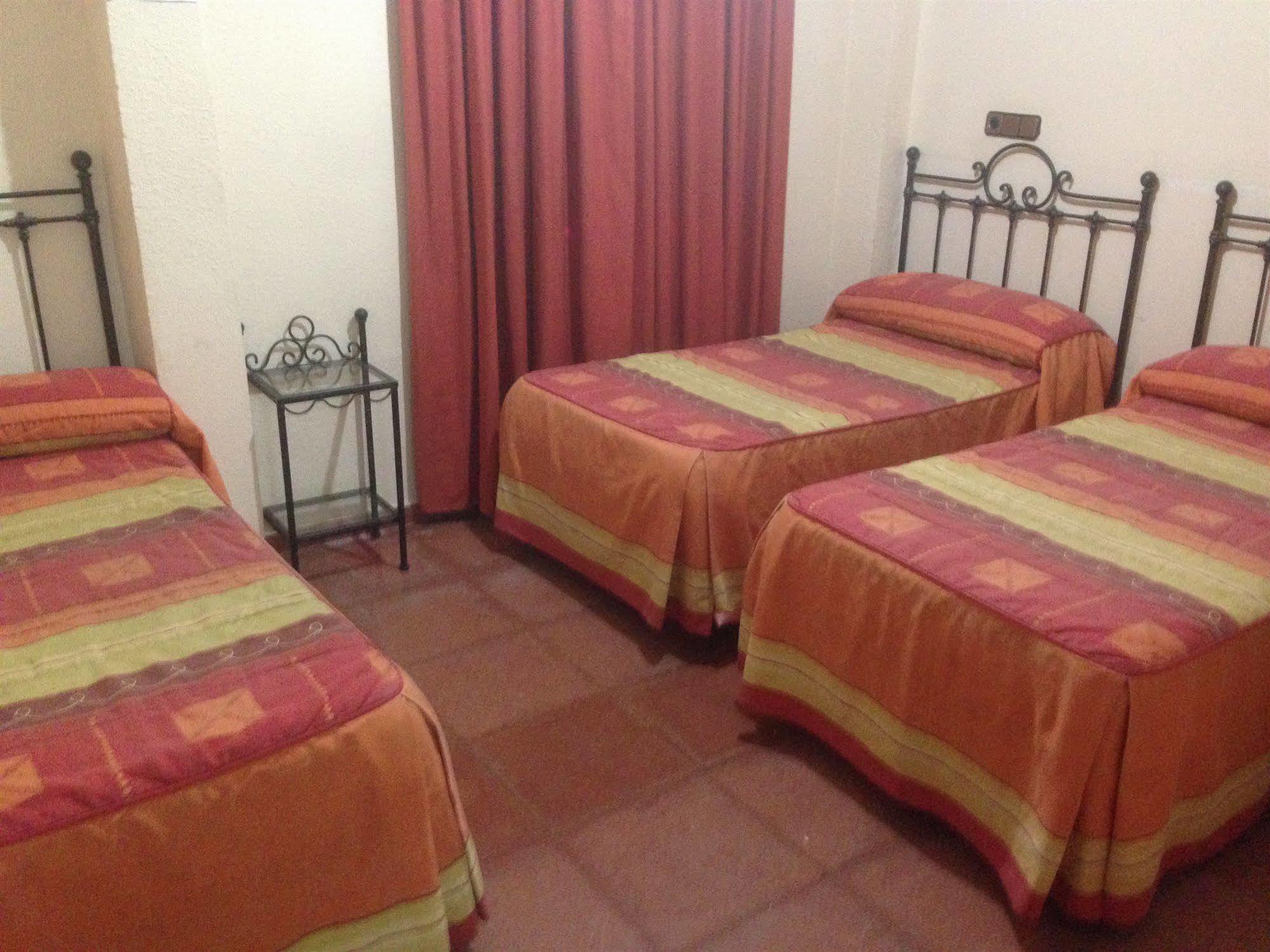 Hostal San Francisco Севиля Екстериор снимка